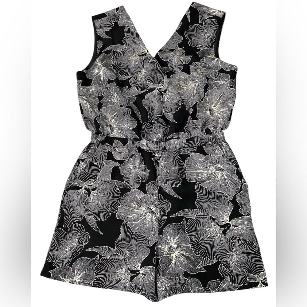 LOFT Black and White Floral Women Romper